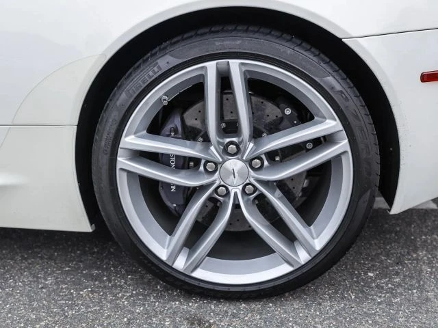 2016 Aston Martin DB9 - Image 12 of 31