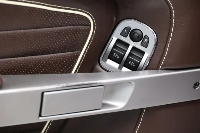 2016 Aston Martin DB9 - Image 12 of 31