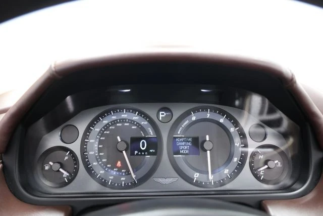 2016 Aston Martin DB9 - Image 27 of 31