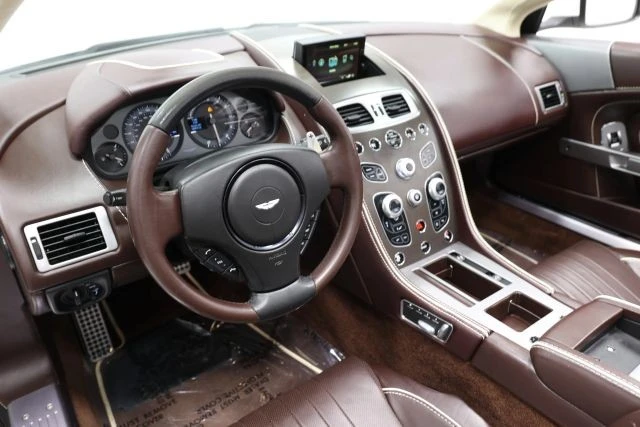 2016 Aston Martin DB9 - Image 2 of 31
