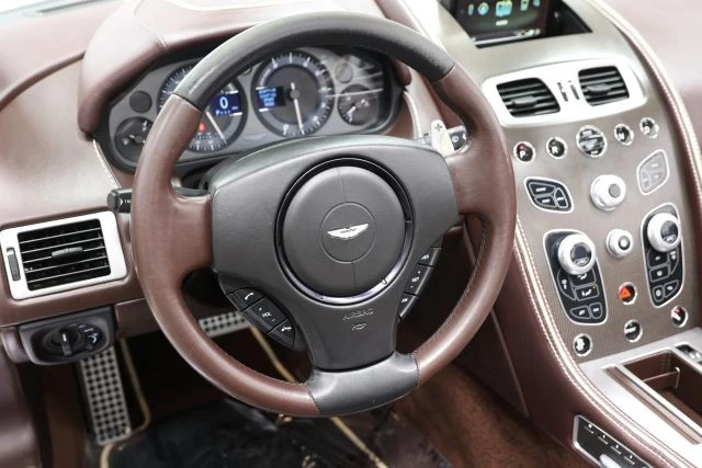 2016 Aston Martin DB9 - Image 25 of 31