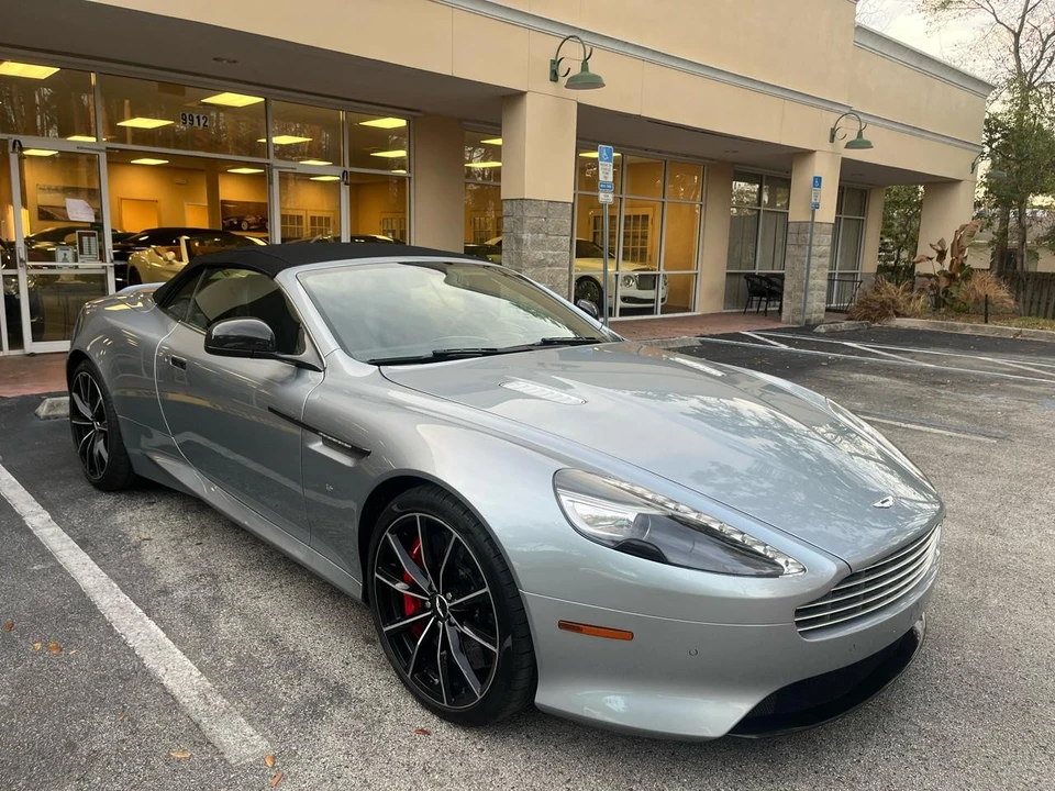 2016 Aston Martin DB9 - Image 16 of 31