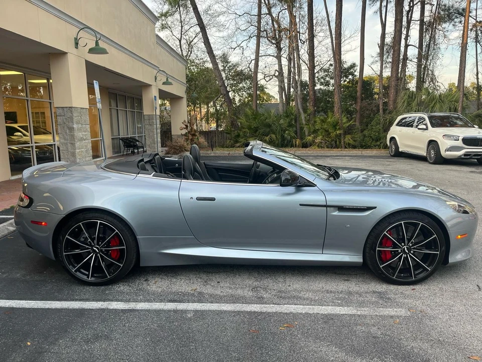 2016 Aston Martin DB9 - Image 3 of 31