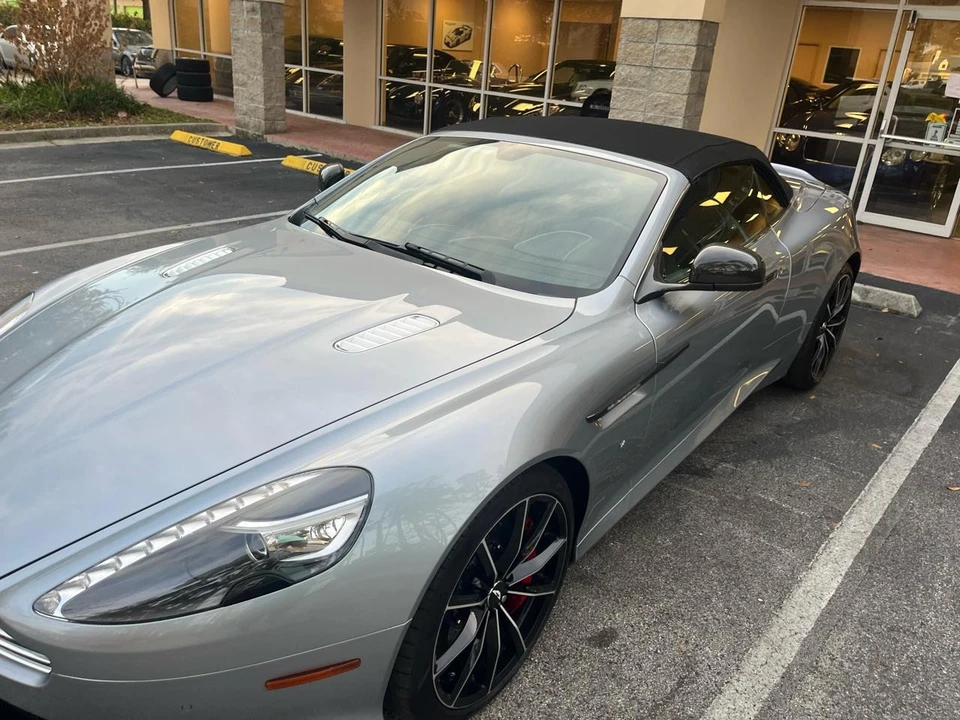 2016 Aston Martin DB9 - Image 28 of 31