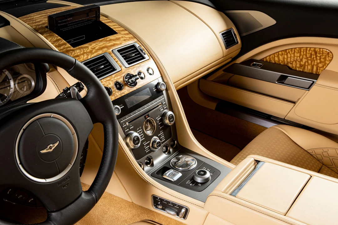 2016 Aston Martin Lagonda - Image 12 of 23