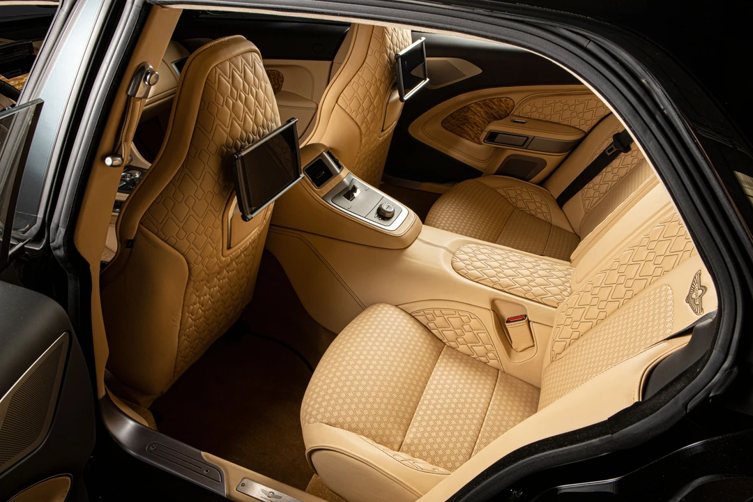 2016 Aston Martin Lagonda - Image 11 of 23