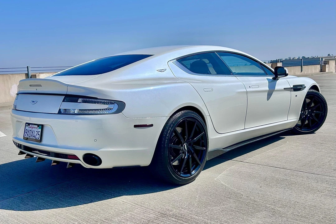 2016 Aston Martin Rapide - Image 4 of 31