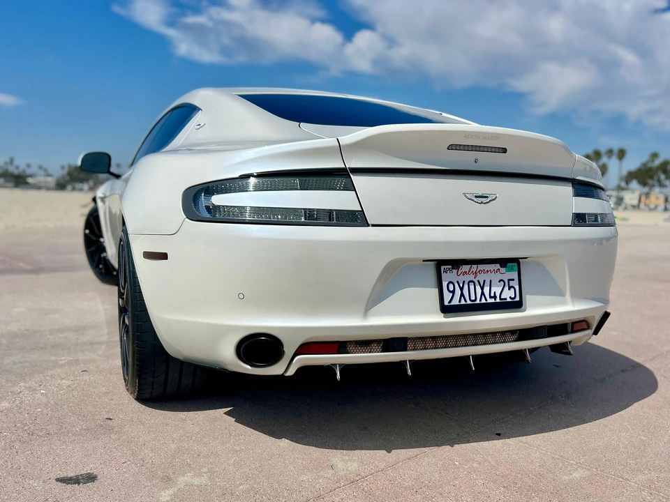 2016 Aston Martin Rapide - Image 19 of 31
