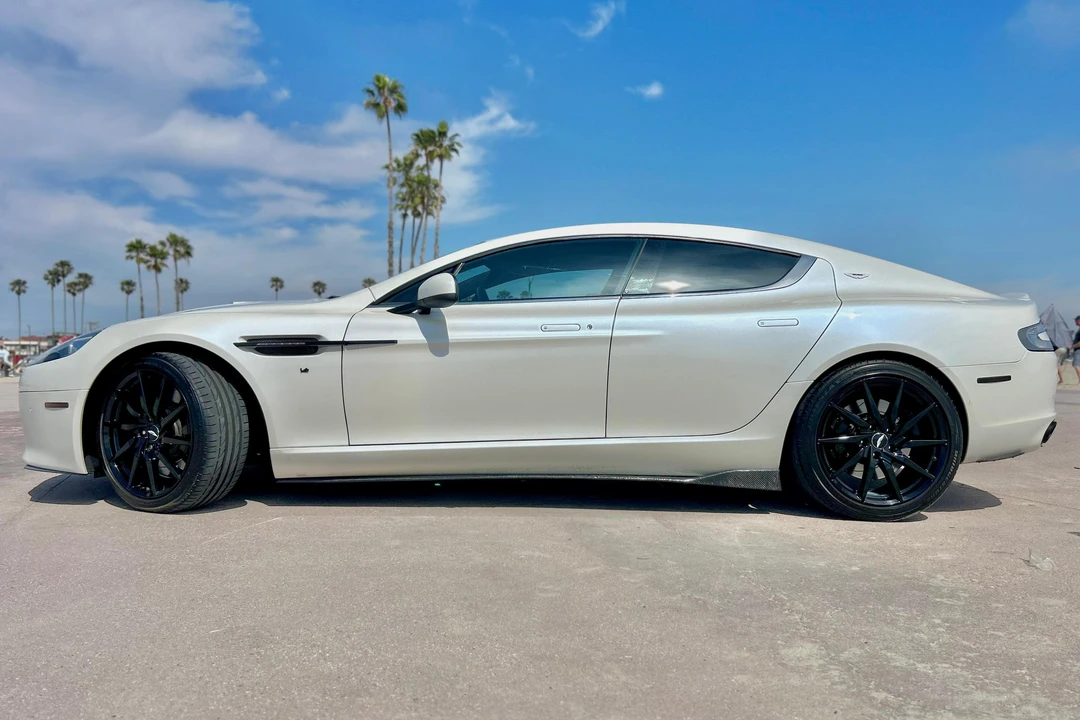 2016 Aston Martin Rapide - Image 3 of 31