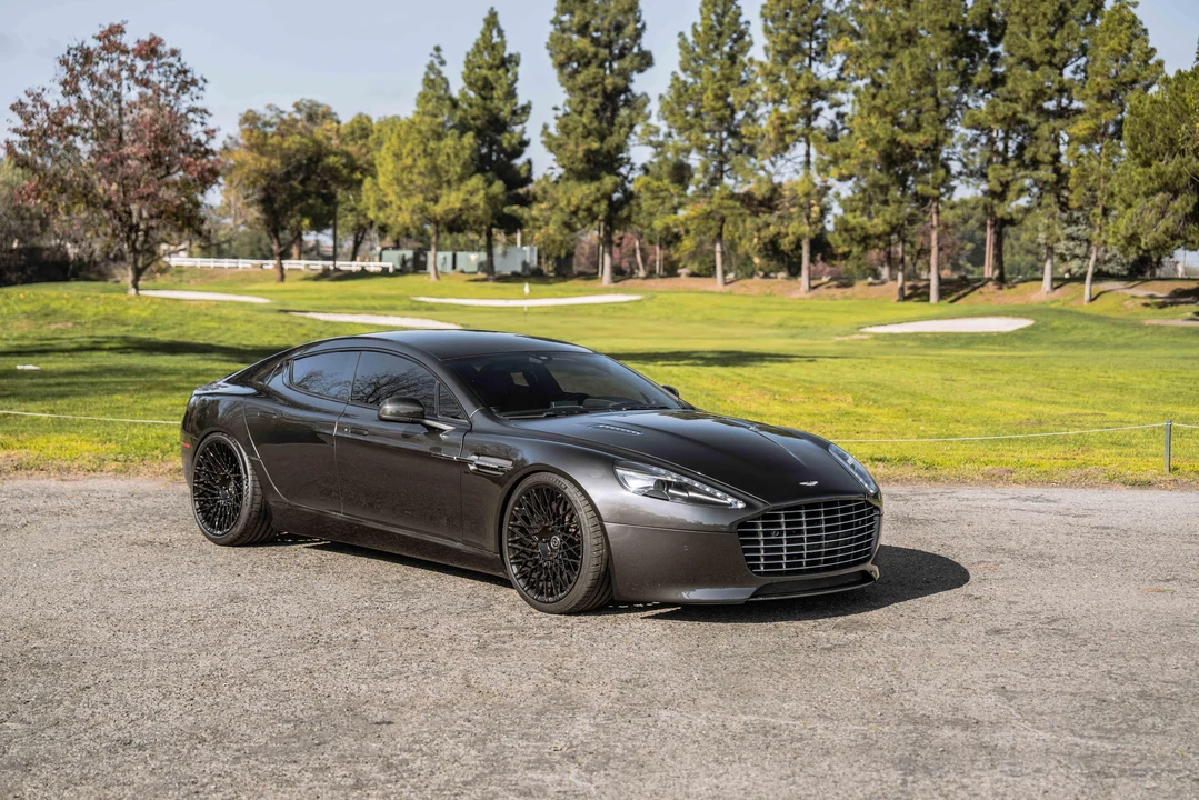 2016 Aston Martin Rapide - Image 22 of 31