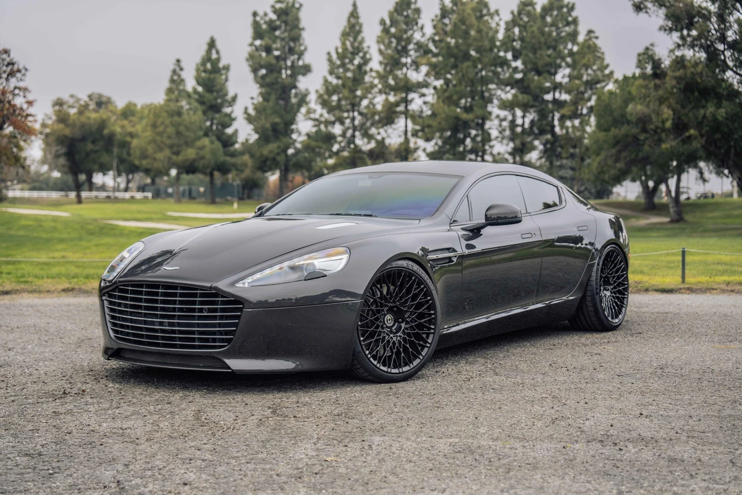 2016 Aston Martin Rapide - Image 9 of 31