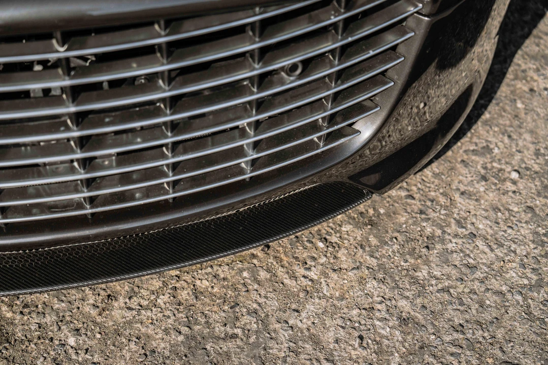 2016 Aston Martin Rapide - Image 27 of 31