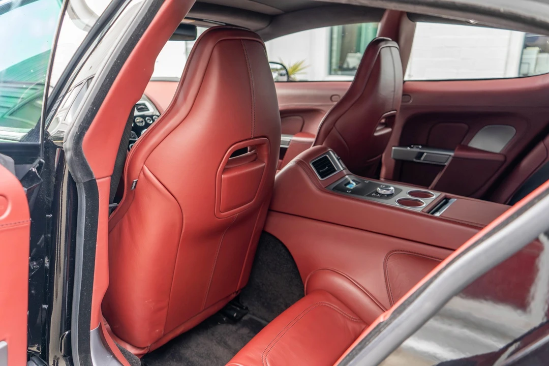 2016 Aston Martin Rapide - Image 20 of 31