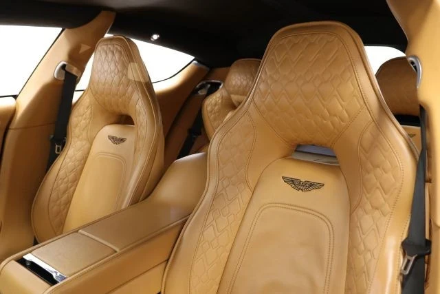 2016 Aston Martin Rapide - Image 15 of 21