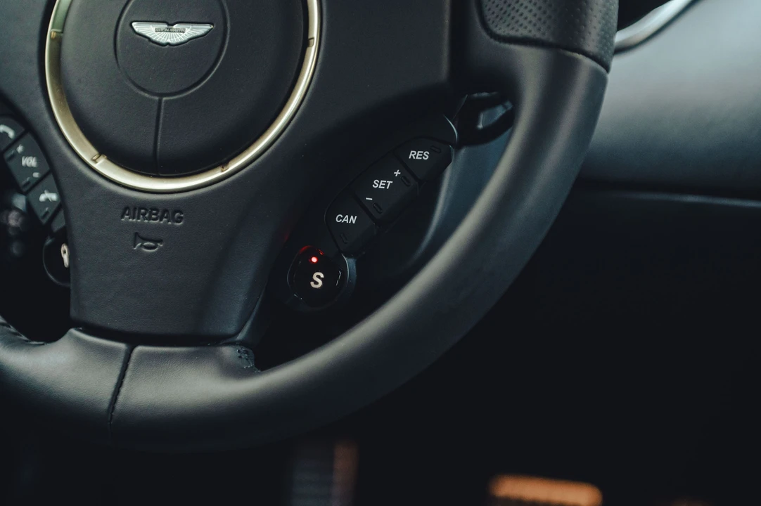 2016 Aston Martin Vanquish 2nd Gen - Image 18 of 31