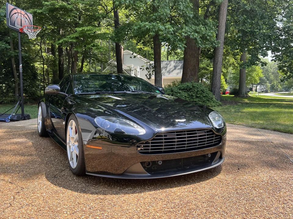 2016 Aston Martin V8 Vantage (2006-2017) - Image 29 of 31