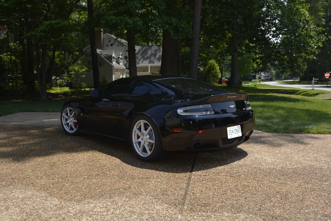 2016 Aston Martin V8 Vantage (2006-2017) - Image 20 of 31