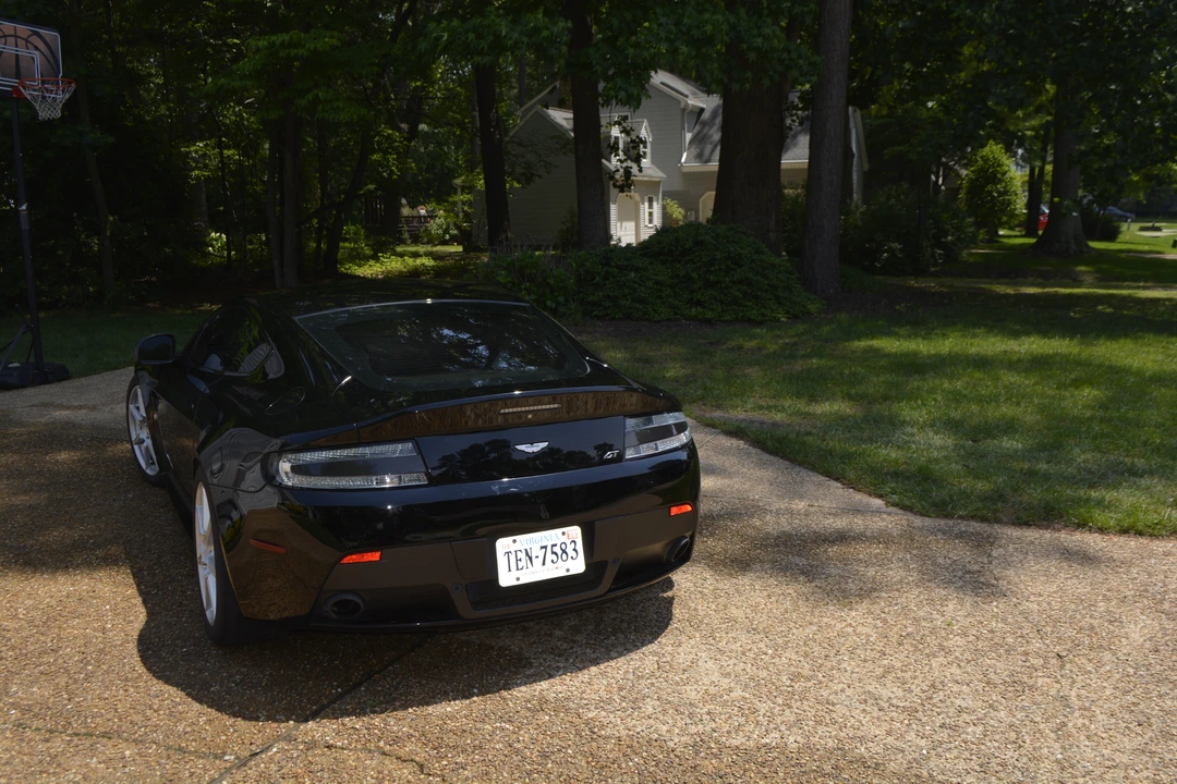 2016 Aston Martin V8 Vantage (2006-2017) - Image 19 of 31