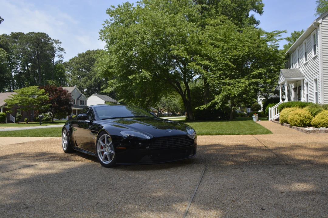 2016 Aston Martin V8 Vantage (2006-2017) - Image 7 of 31