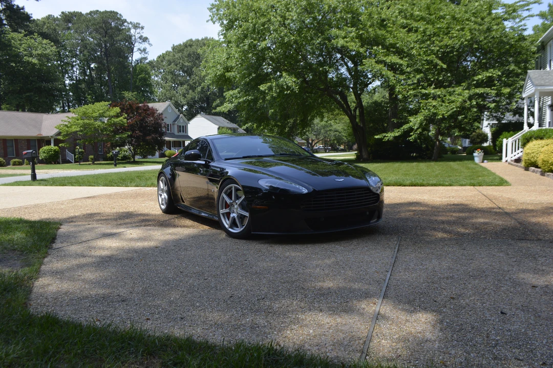 2016 Aston Martin V8 Vantage (2006-2017) - Image 6 of 31