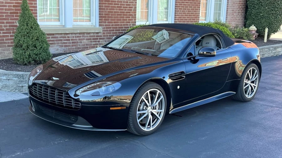 2016 Aston Martin V8 Vantage (2006-2017) - Image 4 of 12