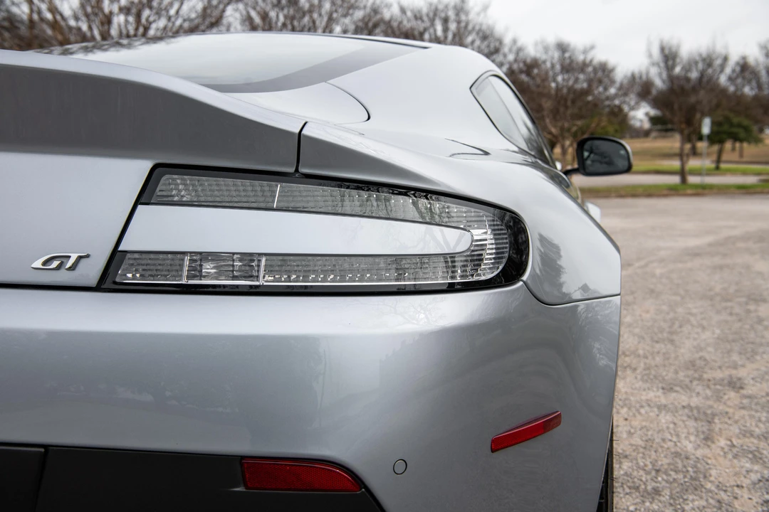 2016 Aston Martin V8 Vantage (2006-2017) - Image 29 of 31