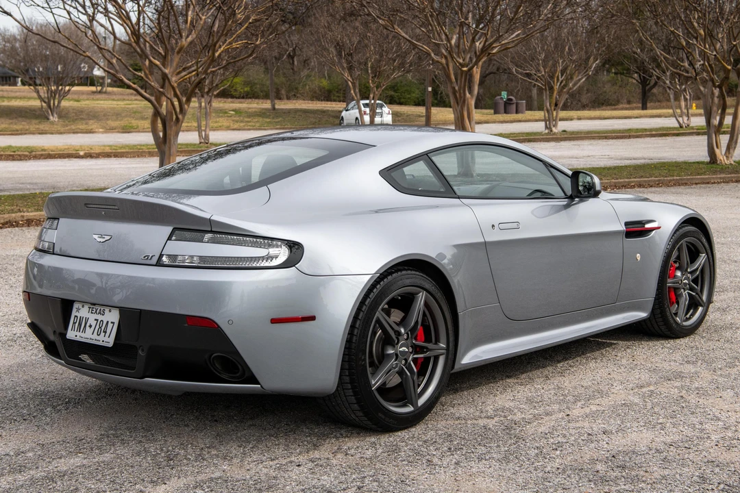2016 Aston Martin V8 Vantage (2006-2017) - Image 4 of 31
