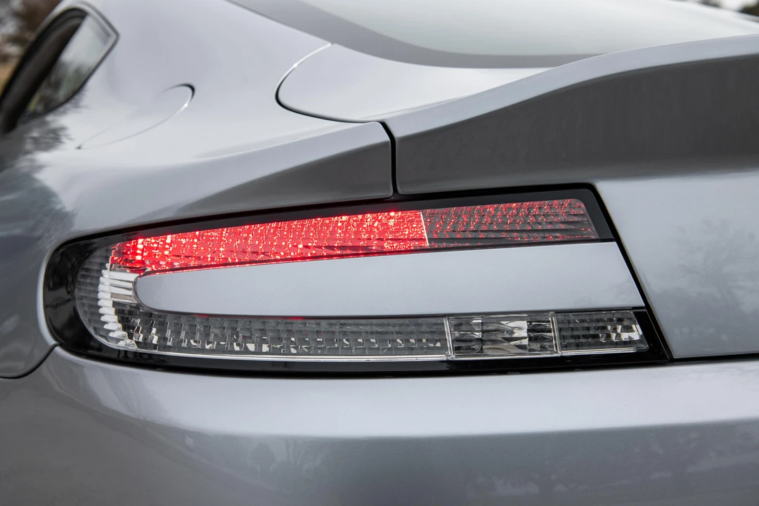 2016 Aston Martin V8 Vantage (2006-2017) - Image 23 of 31