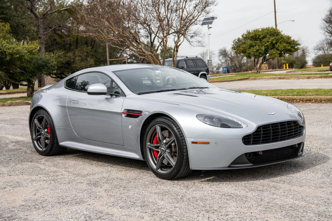 2016 Aston Martin V8 Vantage (2006-2017) - Image 9 of 31