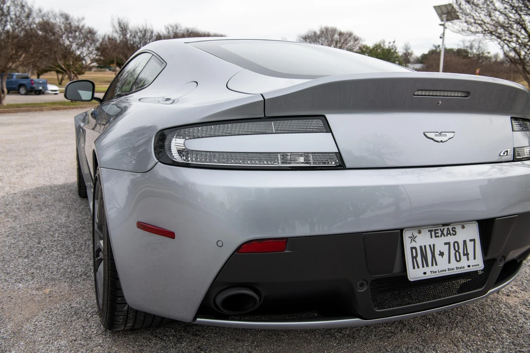 2016 Aston Martin V8 Vantage (2006-2017) - Image 22 of 31