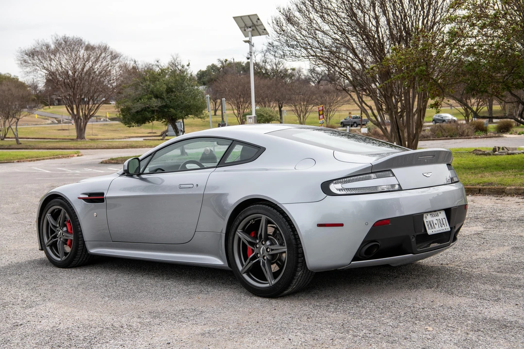 2016 Aston Martin V8 Vantage (2006-2017) - Image 8 of 31