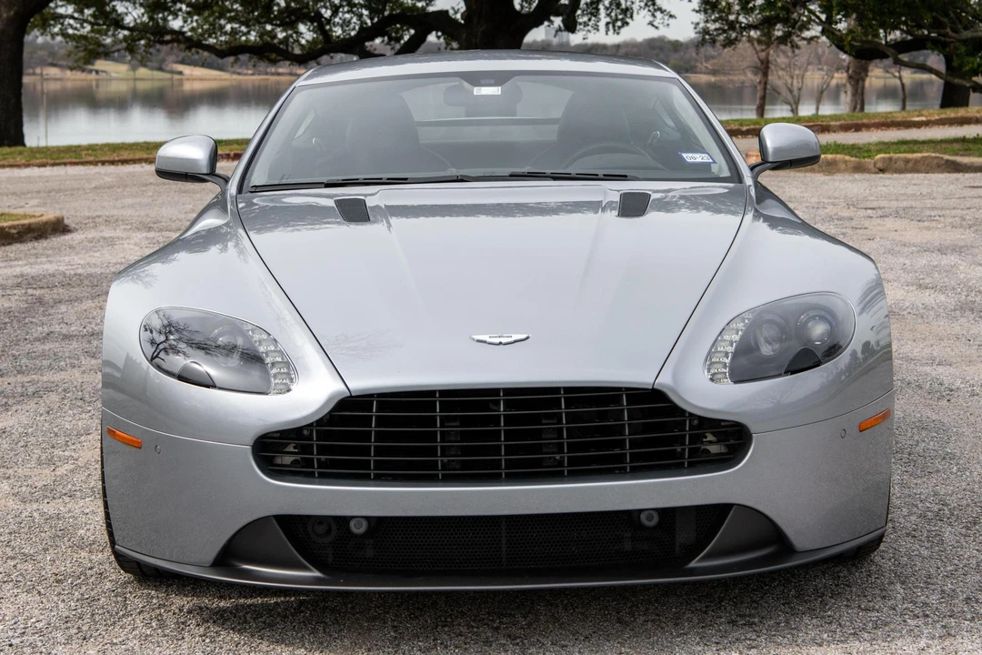 2016 Aston Martin V8 Vantage (2006-2017) - Image 2 of 31