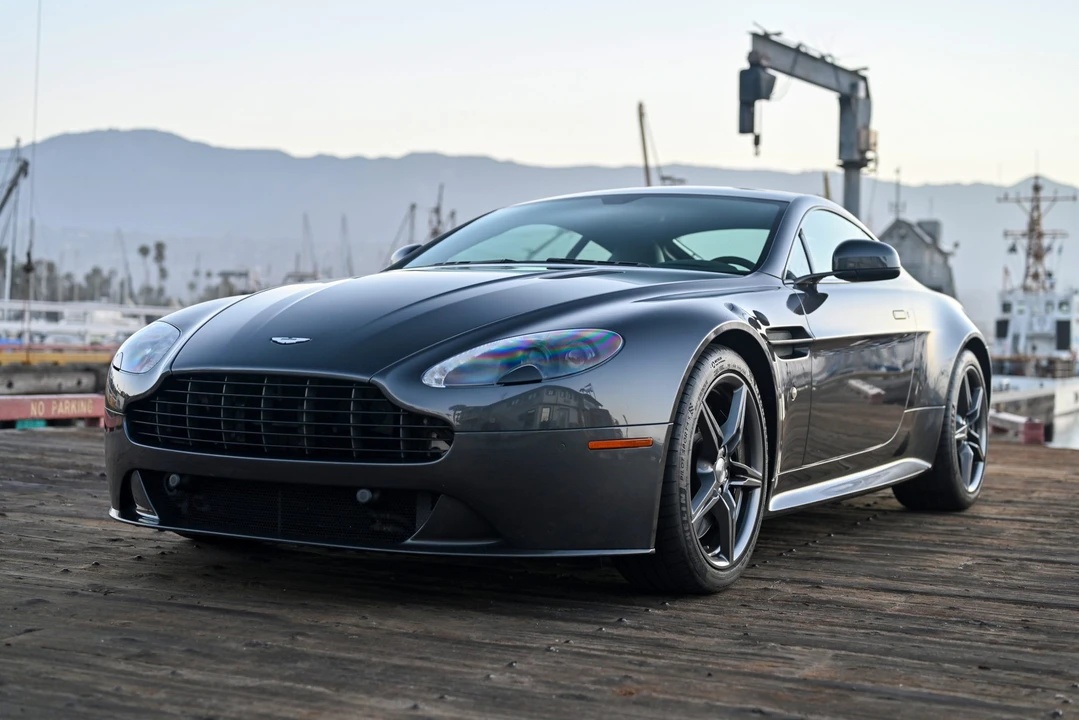 2016 Aston Martin V8 Vantage (2006-2017) - Image 5 of 31