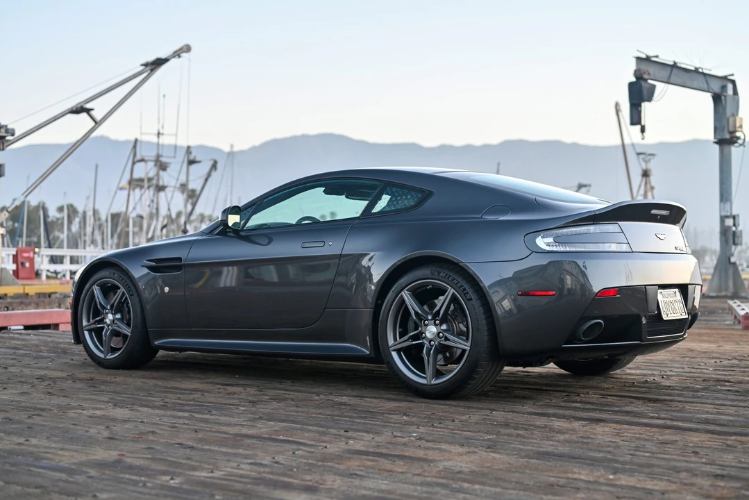 2016 Aston Martin V8 Vantage (2006-2017) - Image 18 of 31