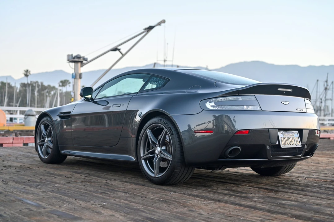 2016 Aston Martin V8 Vantage (2006-2017) - Image 16 of 31