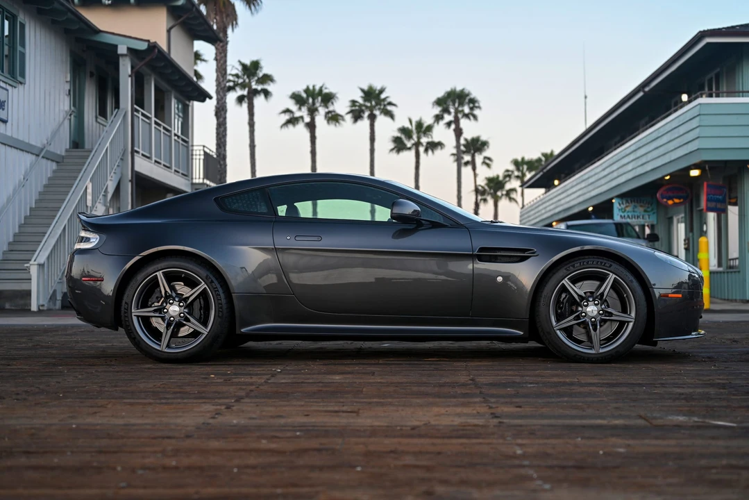 2016 Aston Martin V8 Vantage (2006-2017) - Image 11 of 31