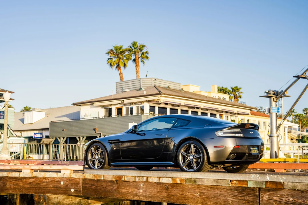2016 Aston Martin V8 Vantage (2006-2017) - Image 3 of 31