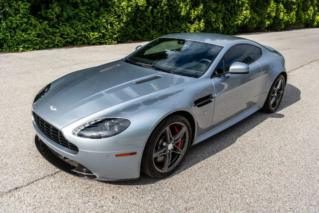 2016 Aston Martin V8 Vantage (2006-2017) - Image 2 of 31