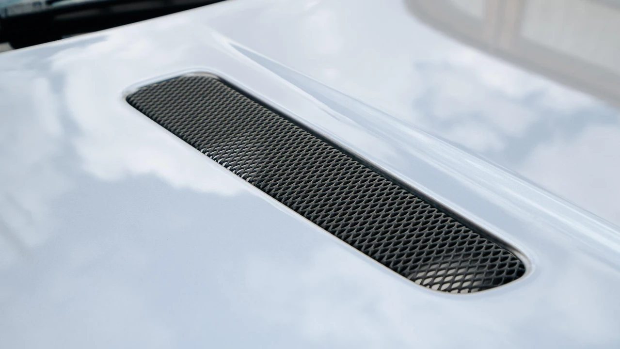 2016 Aston Martin V8 Vantage (2006-2017) - Image 26 of 31