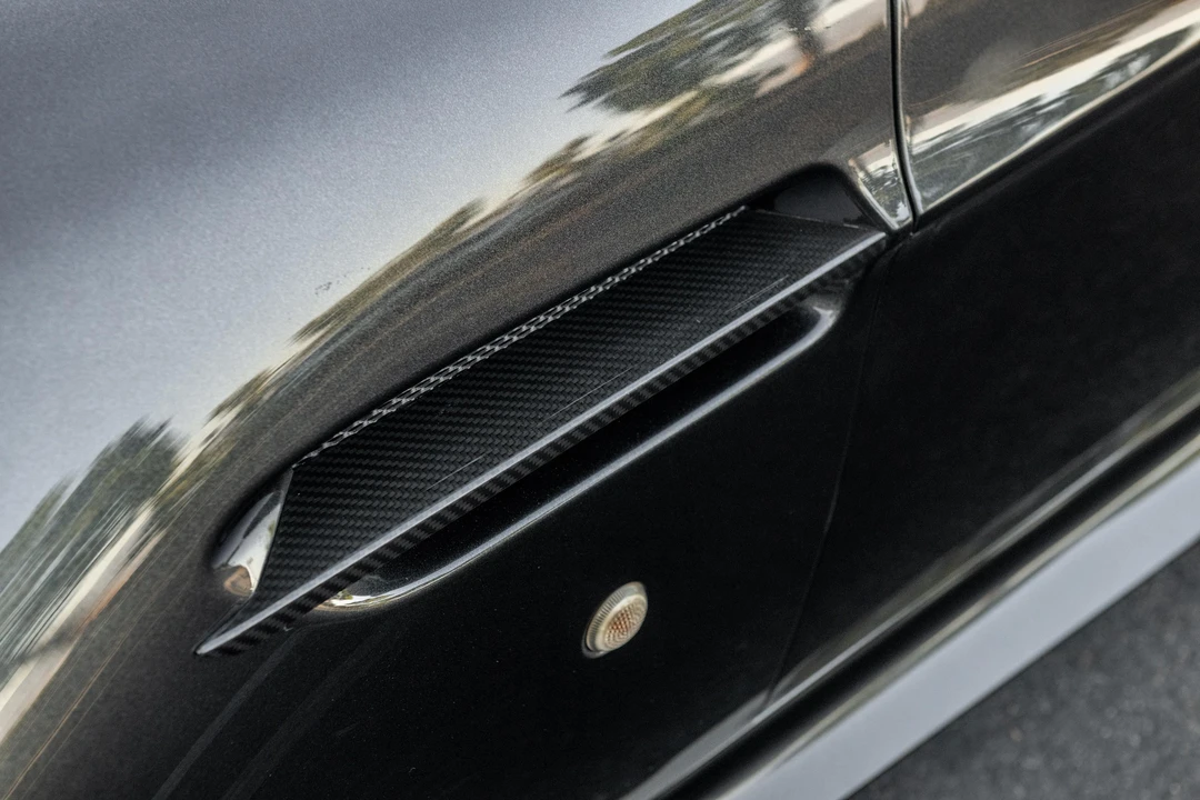 2016 Aston Martin V8 Vantage (2006-2017) - Image 14 of 31