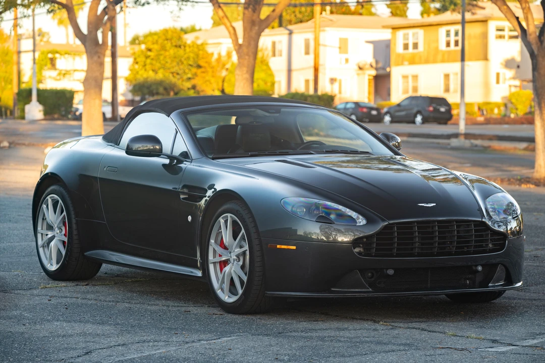 2016 Aston Martin V8 Vantage (2006-2017) - Image 9 of 31