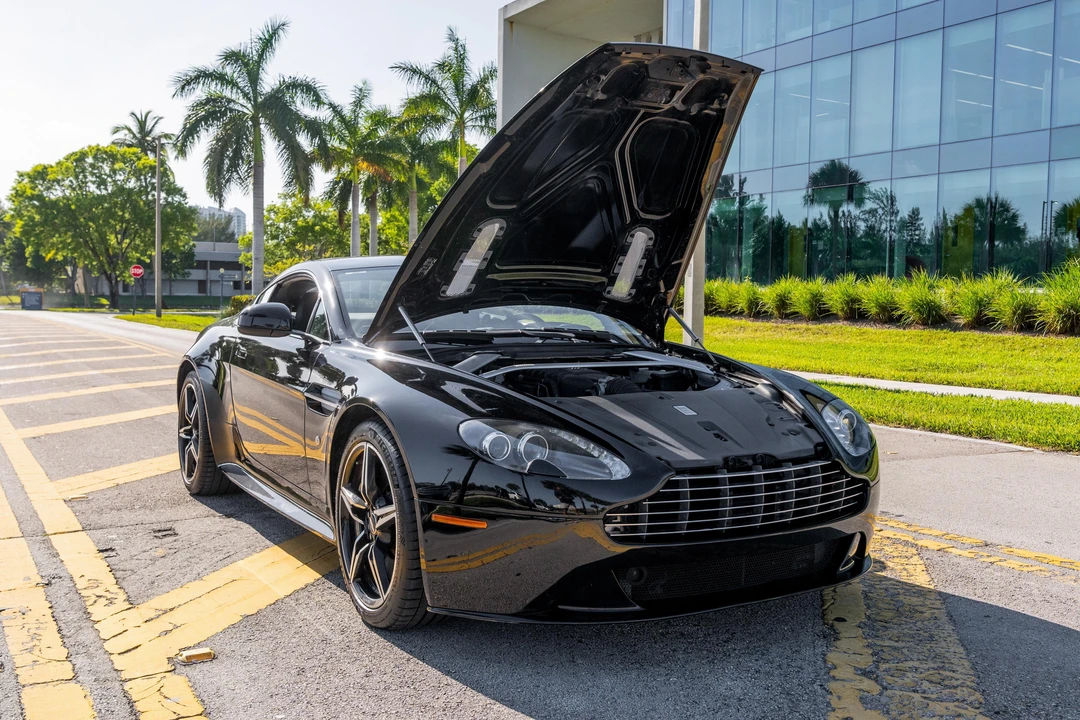 2016 Aston Martin V8 Vantage (2006-2017) - Image 13 of 31