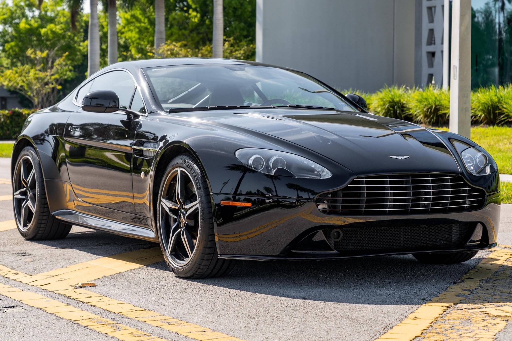 2016 Aston Martin V8 Vantage GTS