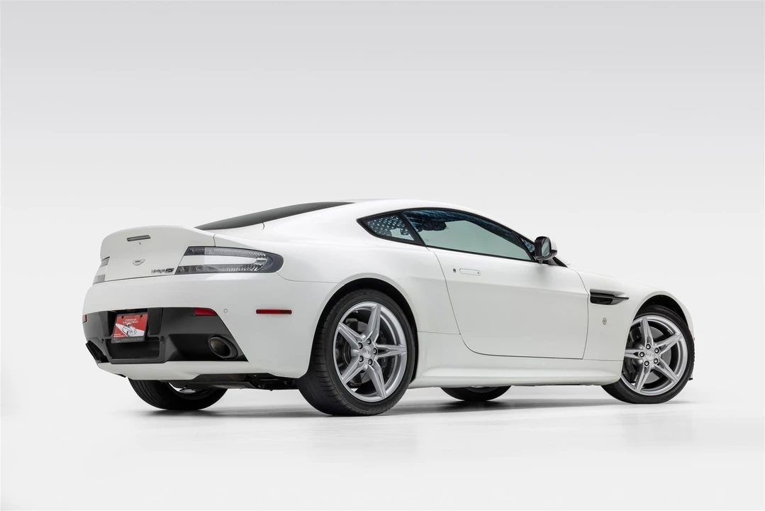 2016 Aston Martin V8 Vantage (2006-2017) - Image 14 of 31