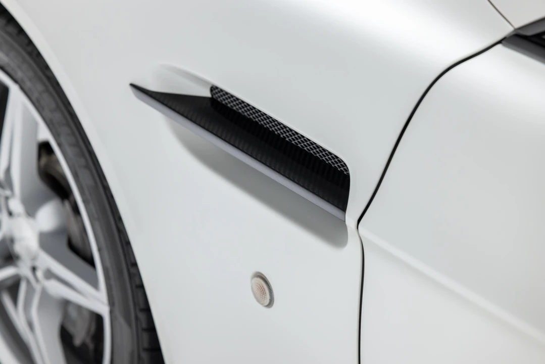 2016 Aston Martin V8 Vantage (2006-2017) - Image 25 of 31