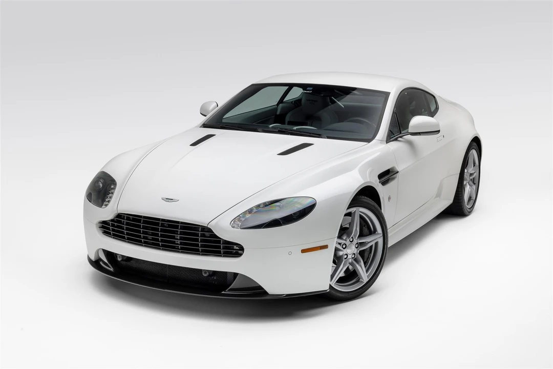 2016 Aston Martin V8 Vantage (2006-2017) - Image 6 of 31