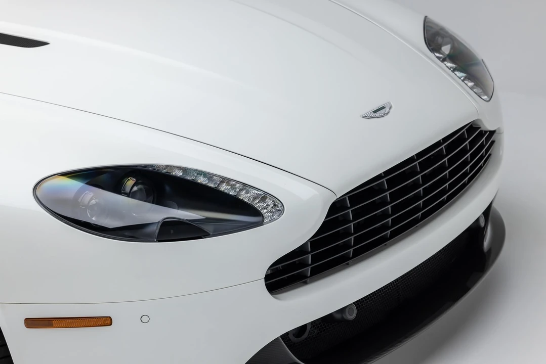 2016 Aston Martin V8 Vantage (2006-2017) - Image 16 of 31