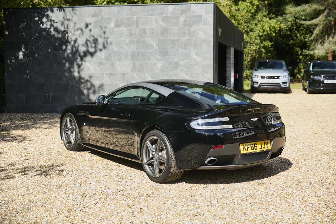2016 Aston Martin V8 Vantage (2006-2017) - Image 7 of 31