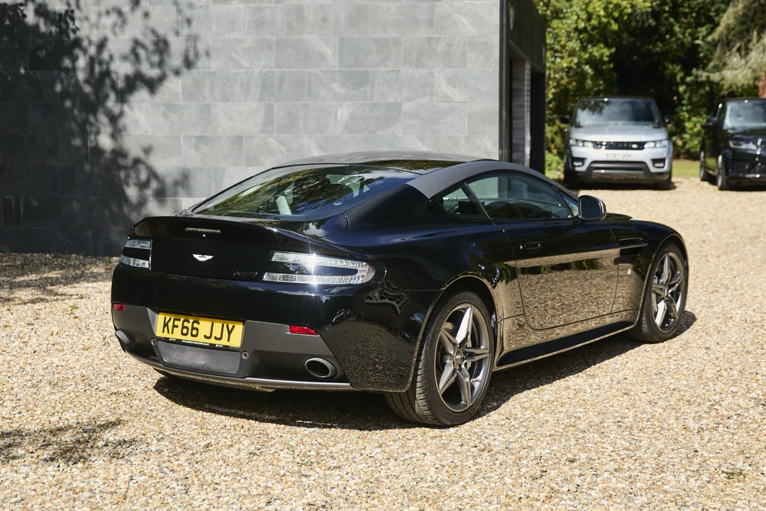 2016 Aston Martin V8 Vantage (2006-2017) - Image 5 of 31