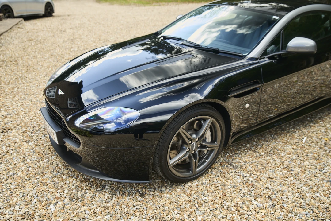 2016 Aston Martin V8 Vantage (2006-2017) - Image 19 of 31